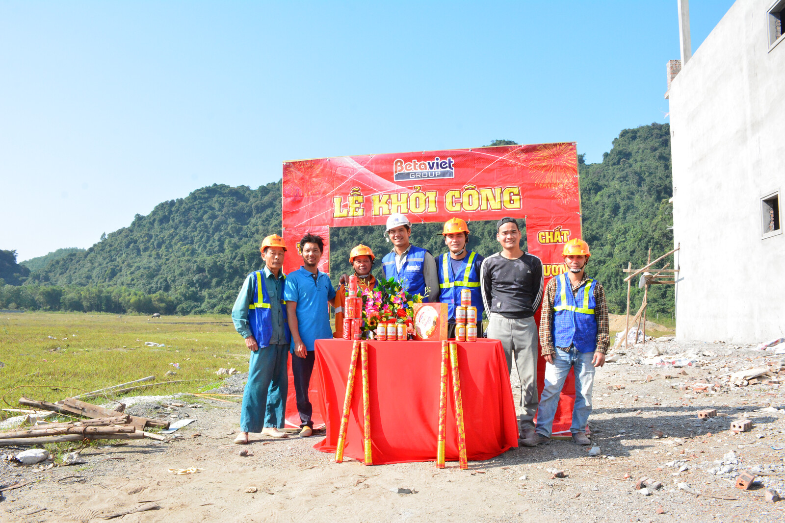 Thi công biệt thự 2 tầng TC19088, giai đoạn khởi công – ảnh thi công thực tế