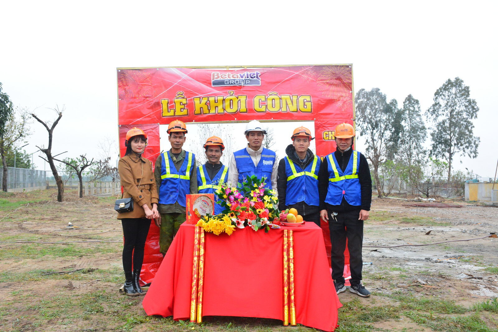 Thi công biệt thự 3 tầng mái Nhật TC20182, giai đoạn khởi công – ảnh thi công thực tế (2)