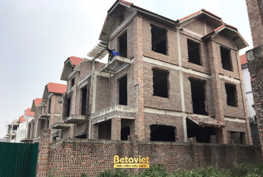 Thi công biệt thự TC21150, giai đoạn thi công phần thô – mặt ngoài công trình