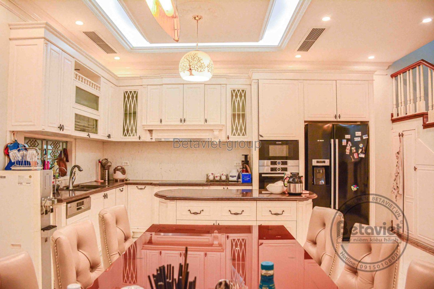 Thi công biệt thự 3 tầng TC16117, giai đoạn hoàn thành – phòng bếp và phòng ăn (3)