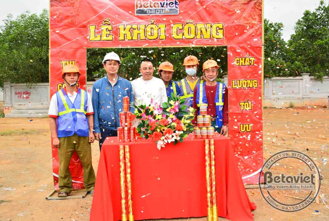 Thi công biệt thự tân cổ điển TC20163, giai đoạn khởi công – mặt ngoài công trình