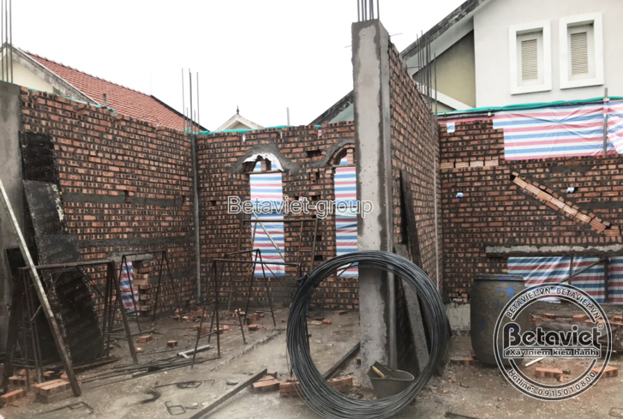 Thi công biệt thự 4 tầng tân cổ điển TC20166, giai đoạn thi công phần thô – mặt ngoài công trình (4)
