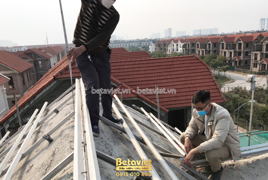 Thi công biệt thự TC21150, giai đoạn thi công phần thô – mặt ngoài công trình (8)