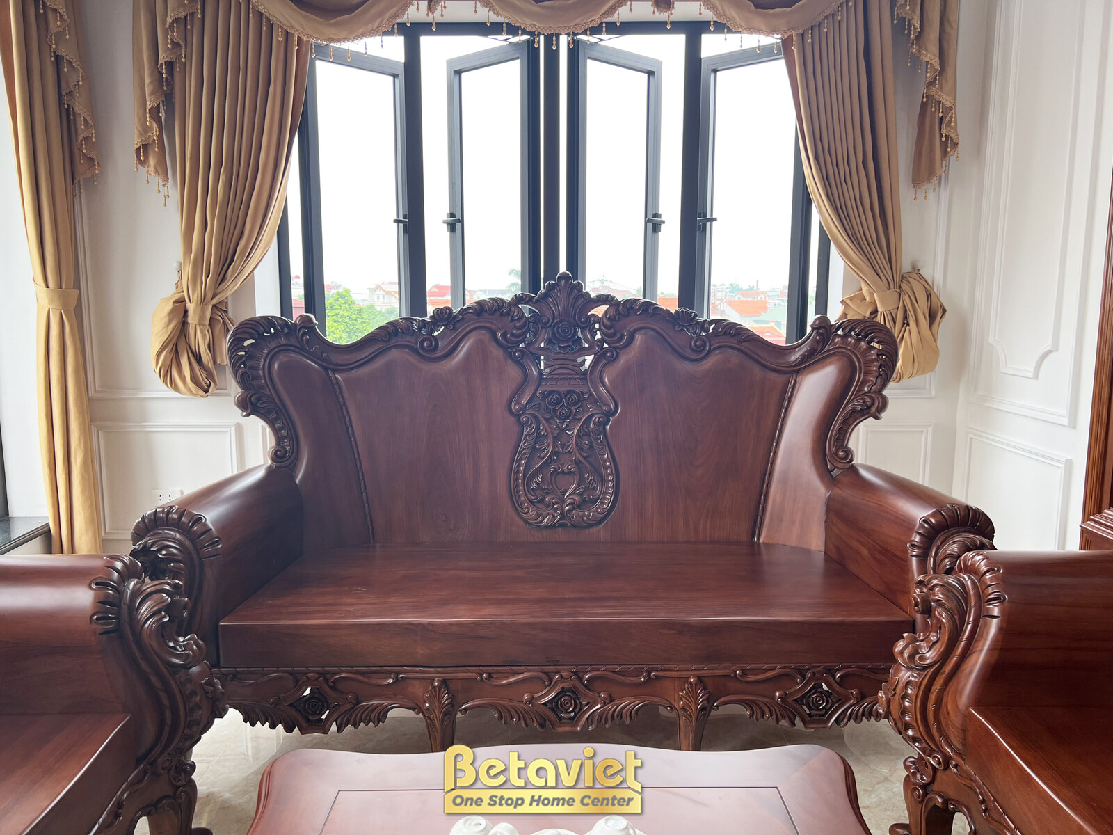 Thi công biệt thự tân cổ điển TC22207, giai đoạn hoàn thành – phòng khách (2)