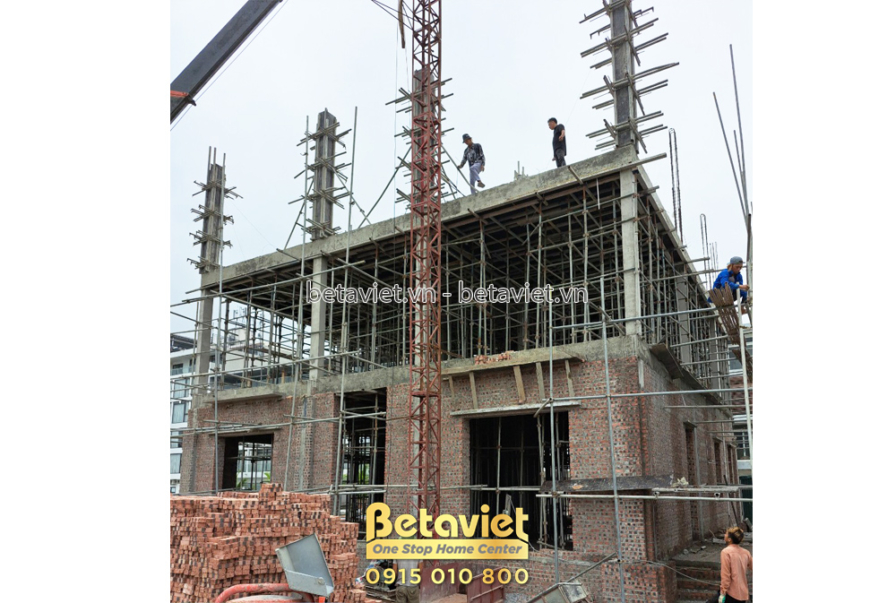 Thi công biệt thự 3 tầng hiện đại TC22049, giai đoạn thi công phần thô – mặt ngoài công trình (7)