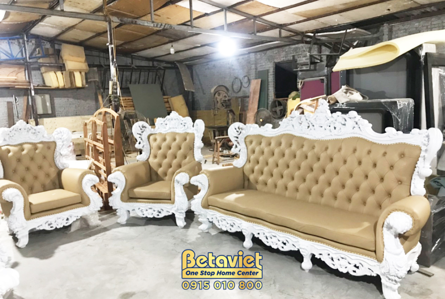 Thi công biệt thự 3 tầng tân cổ điển TC21093, giai đoạn thi công nội thất – phòng khách (2)
