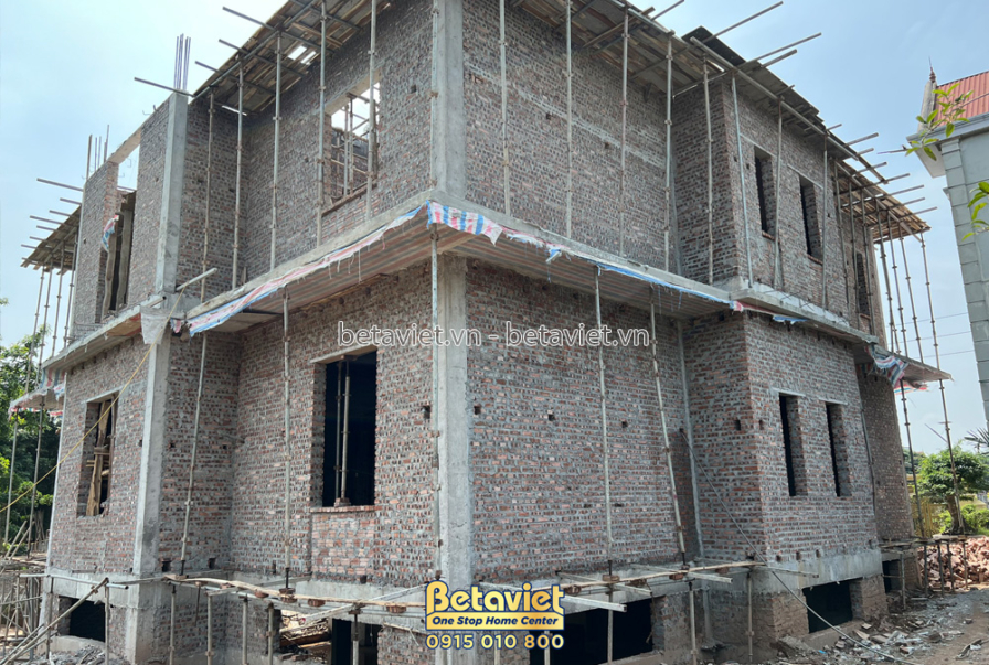 Thi công biệt thự TC22017, giai đoạn thi công phần thô – mặt ngoài công trình (4)