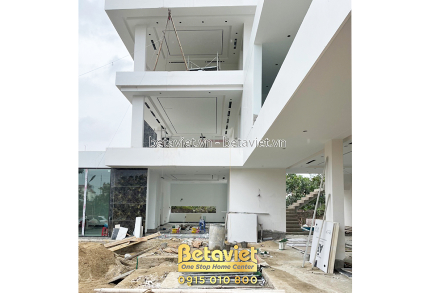 Thi công biệt thự 3 tầng hiện đại TC22071, giai đoạn thi công nội thất – mặt ngoài công trình (2)