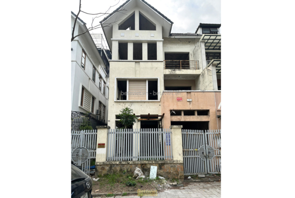Cải tạo – thi công biệt thự 3 tầng hiện đại tại KĐT Dương Nội – TC24780