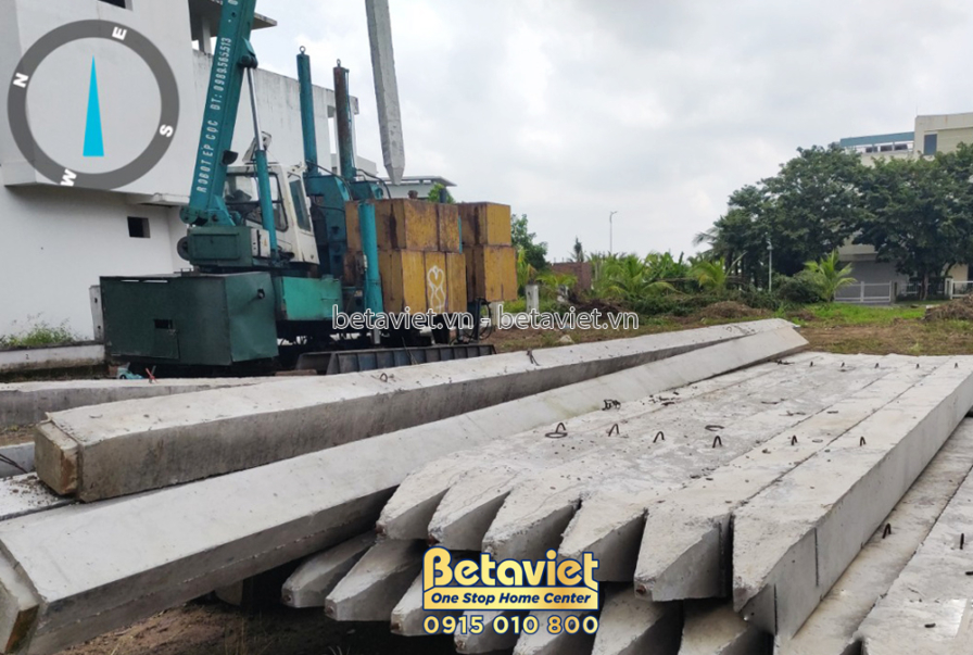 Thi công biệt thự 3 tầng hiện đại TC22049, giai đoạn khởi công – mặt ngoài công trình (2)