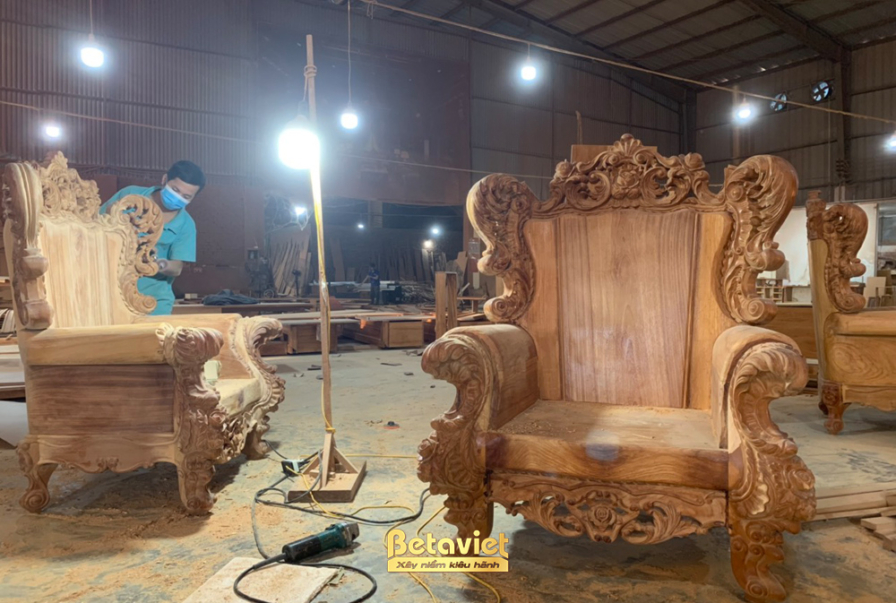 Thi công biệt thự 3 tầng tân cổ điển TC21097, giai đoạn thi công nội thất – phòng khách