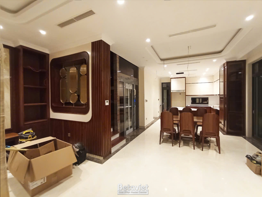 Thi công biệt thự 3 tầng TC23093, giai đoạn hoàn thành – phòng bếp và phòng ăn