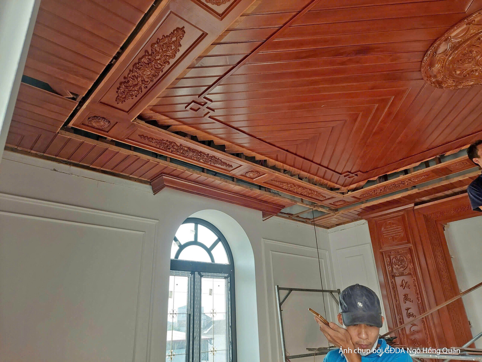 Thi công biệt thự 3 tầng tân cổ điển TC23101, giai đoạn thi công nội thất – chi tiết hoàn thiện (4)