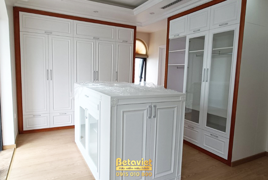 Thi công biệt thự TC21352, giai đoạn hoàn thành – phòng thay đồ (3)
