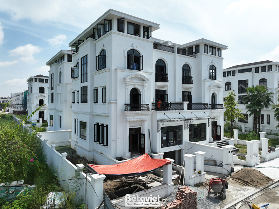 Thi công biệt thự 4 tầng TC22099, giai đoạn thi công phần thô – mặt ngoài công trình (3)