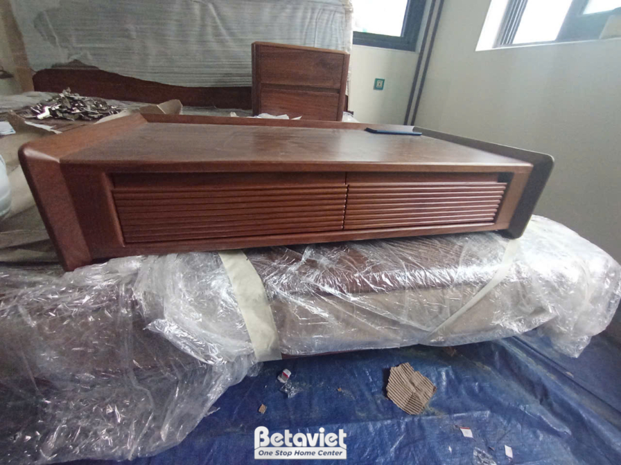 Thi công biệt thự 3 tầng TC23093, giai đoạn lắp đặt hoàn thiện – phòng ngủ (5)