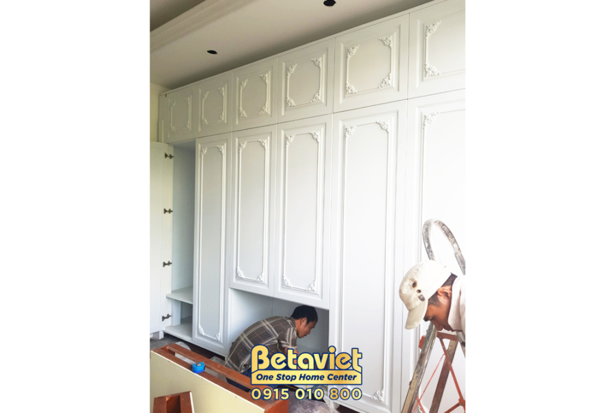 Thi công biệt thự 3 tầng tân cổ điển TC21093, giai đoạn lắp đặt hoàn thiện – chi tiết hoàn thiện (11)