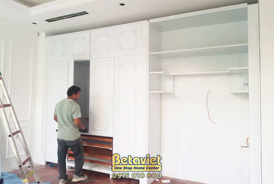 Thi công biệt thự 3 tầng tân cổ điển TC21093, giai đoạn lắp đặt hoàn thiện – chi tiết hoàn thiện (9)