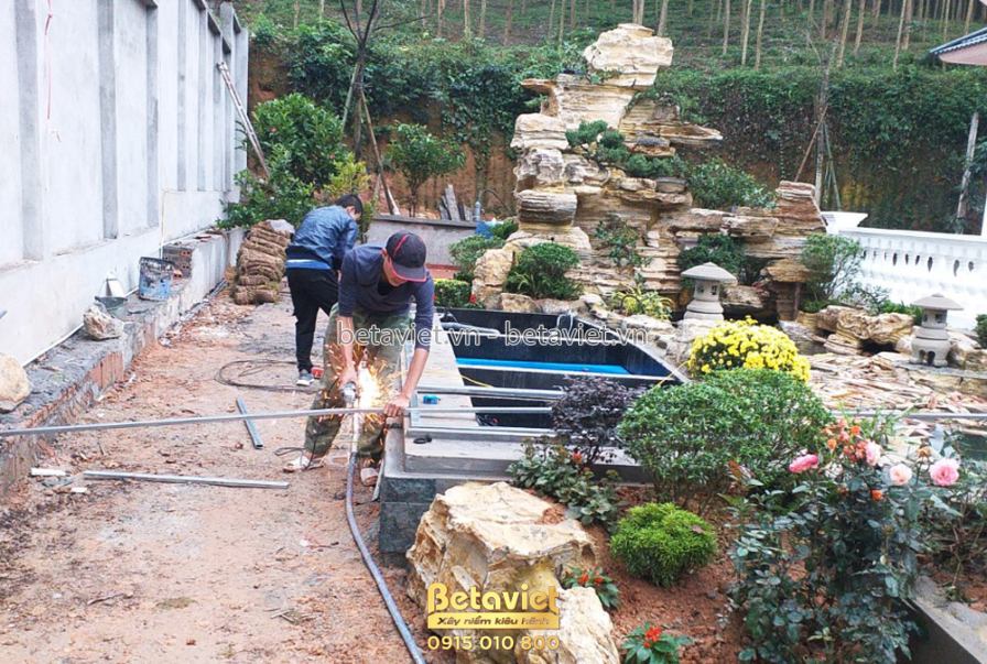 Thi công biệt thự 2 tầng tân cổ điển TC21101, giai đoạn thi công phần thô – sân vườn (7)
