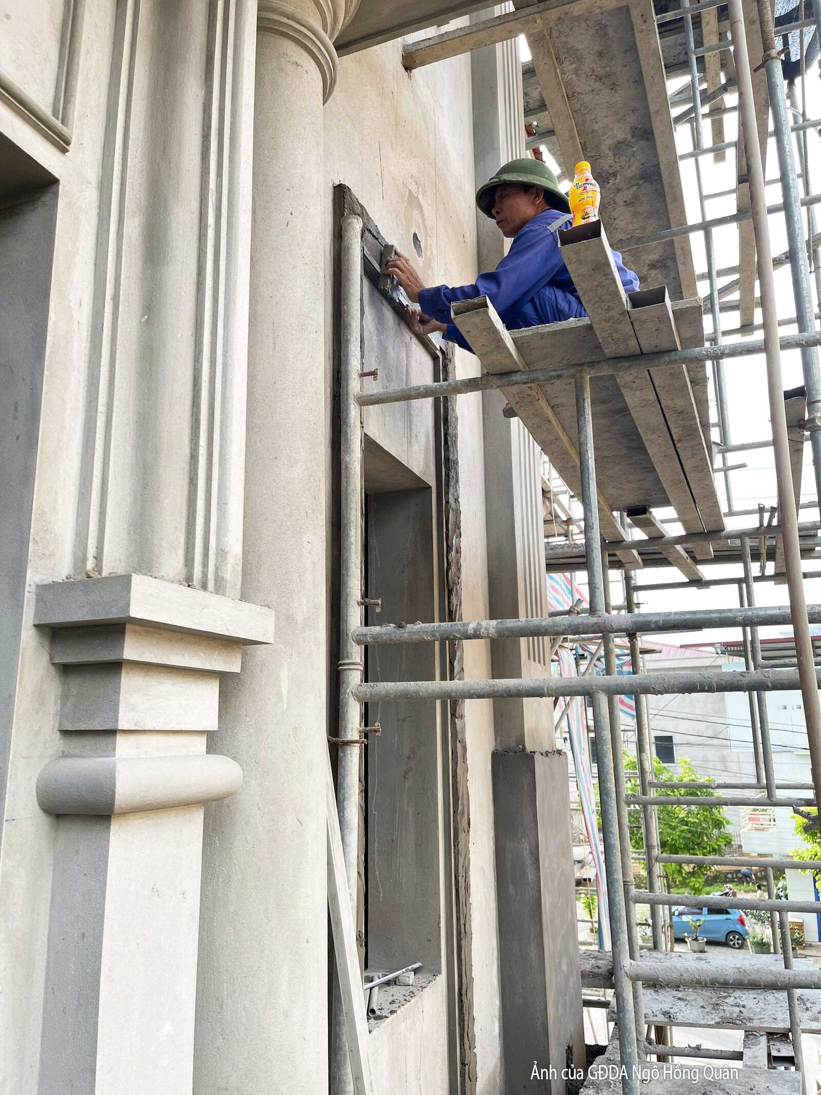 Thi công biệt thự 3 tầng tân cổ điển TC23101, giai đoạn thi công phần thô – chi tiết hoàn thiện (2)