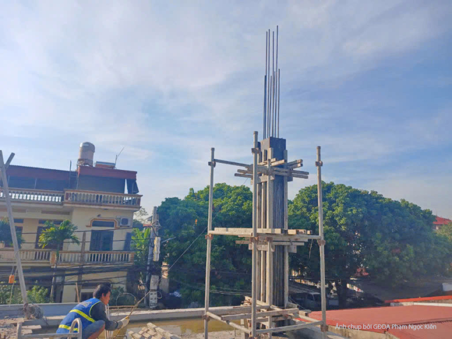 Thi công biệt thự 4 tầng hiện đại TC24063, giai đoạn thi công phần thô – mặt ngoài công trình (20)