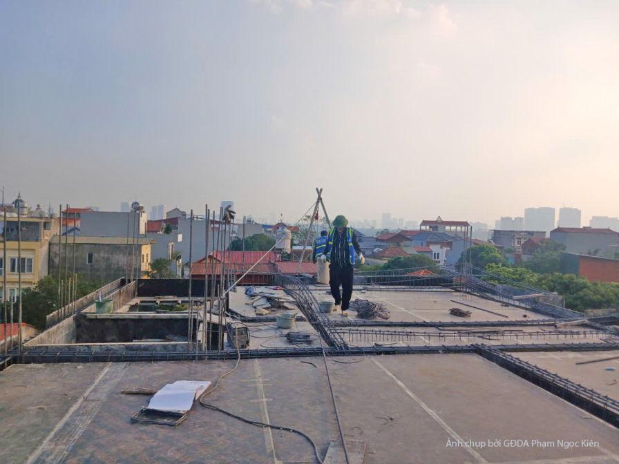 Thi công biệt thự 4 tầng hiện đại TC24063, giai đoạn thi công phần thô – mặt ngoài công trình (19)
