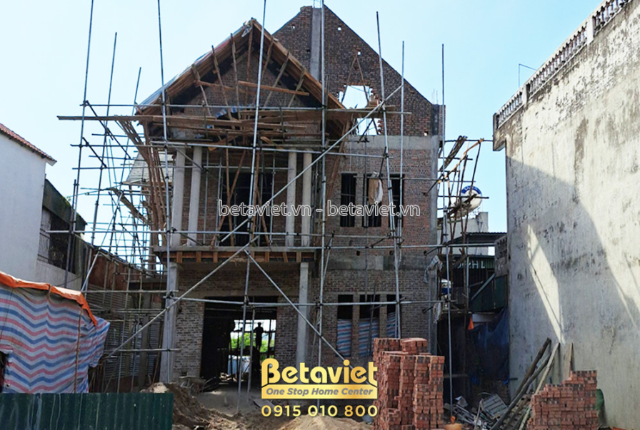 Thi công biệt thự 2 tầng TC22056, giai đoạn thi công phần thô – mặt ngoài công trình (10)