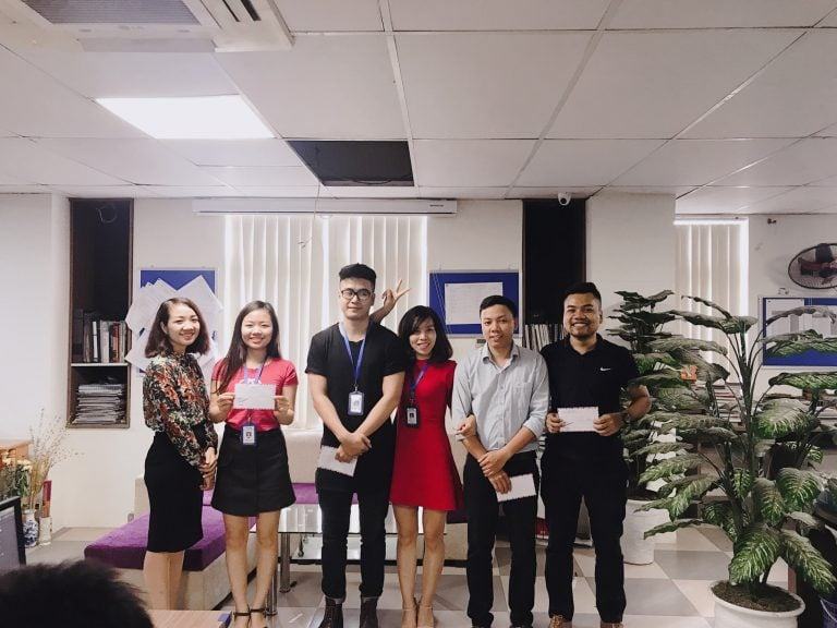 Thưởng tháng 5 những nhân viên tiêu biểu của Betaviet