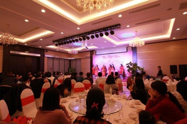Tiệc tất niên Mậu Tuất đón xuân Kỷ Hợi 2019 – hình 2