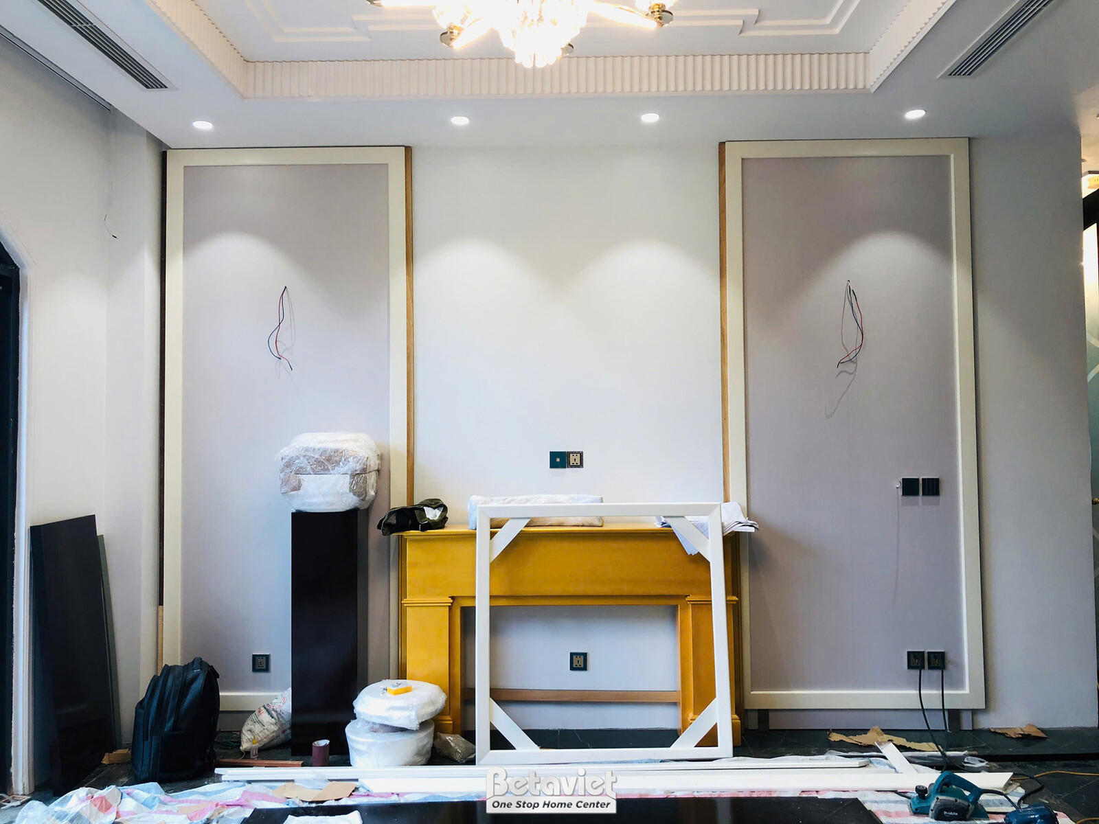 Thi công biệt thự TC5003639, giai đoạn lắp đặt hoàn thiện – chi tiết hoàn thiện