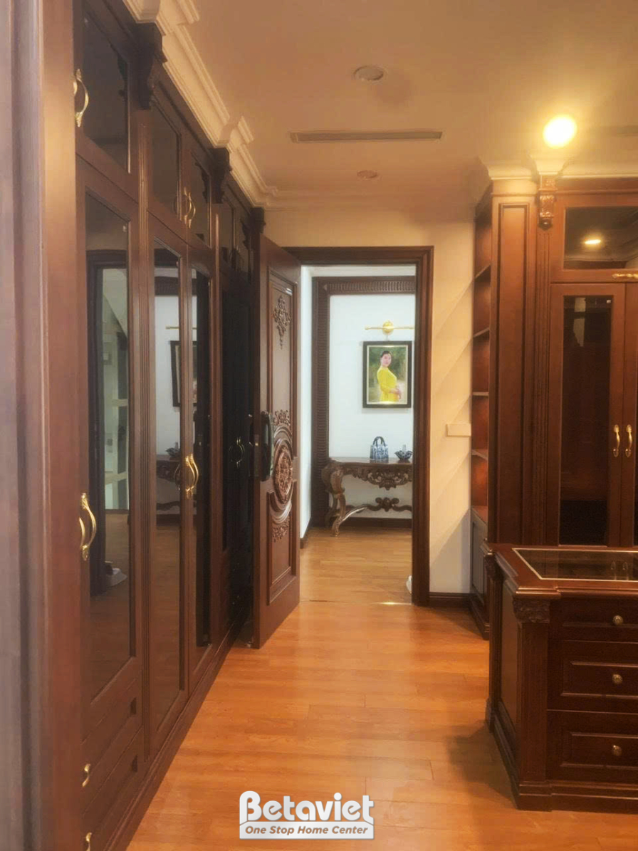 Thi công biệt thự 3 tầng TC23036, giai đoạn hoàn thành – hành lang (2)