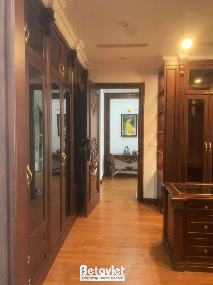 Thi công biệt thự 3 tầng TC23036, giai đoạn hoàn thành – hành lang