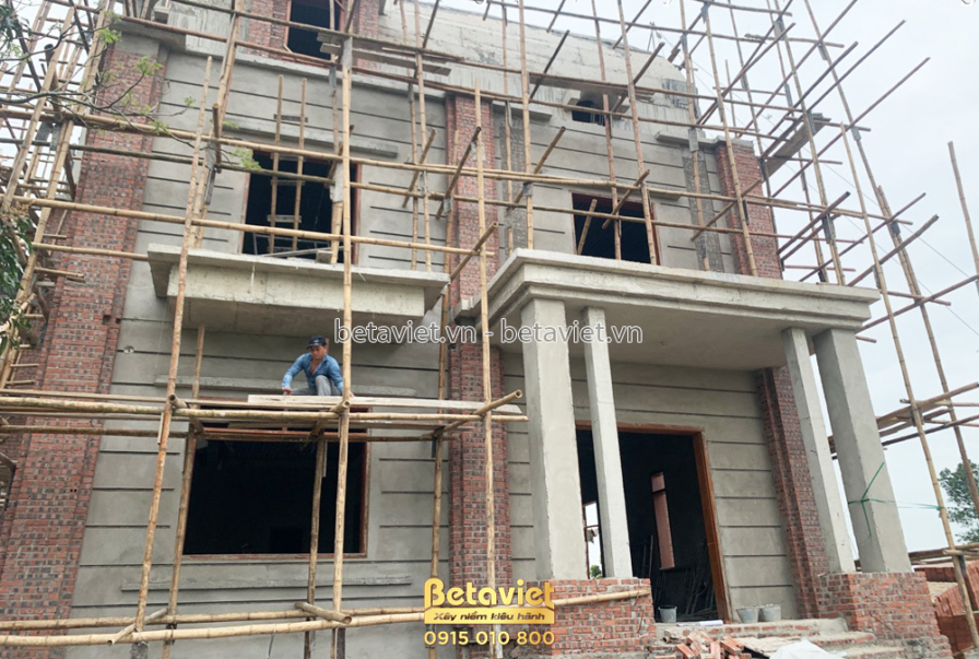 Thi công lâu đài 2 tầng cổ điển TC21083, giai đoạn thi công phần thô – mặt ngoài công trình (33)