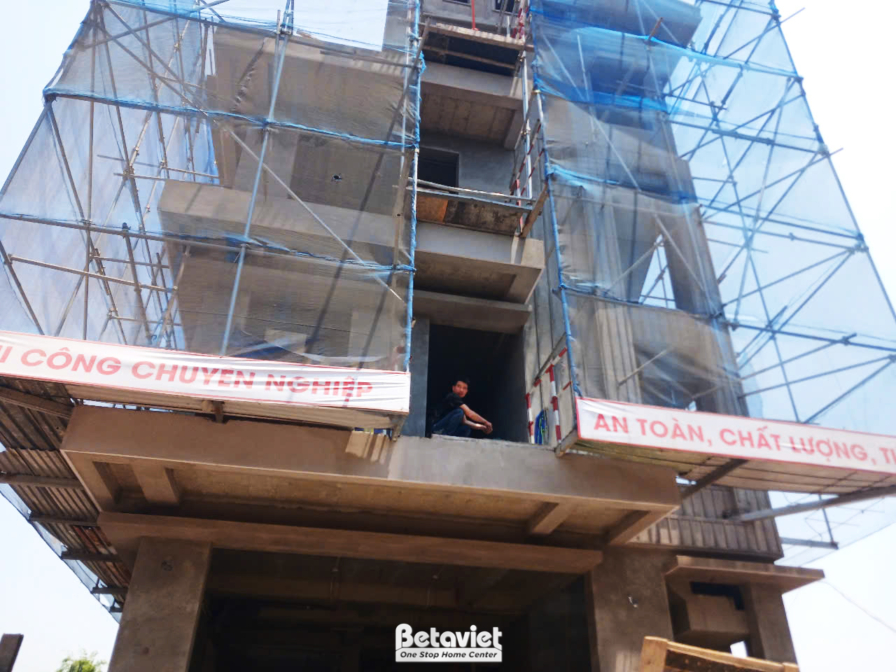 Thi công biệt thự 4 tầng hiện đại TC24063, giai đoạn thi công phần thô – mặt ngoài công trình (3)