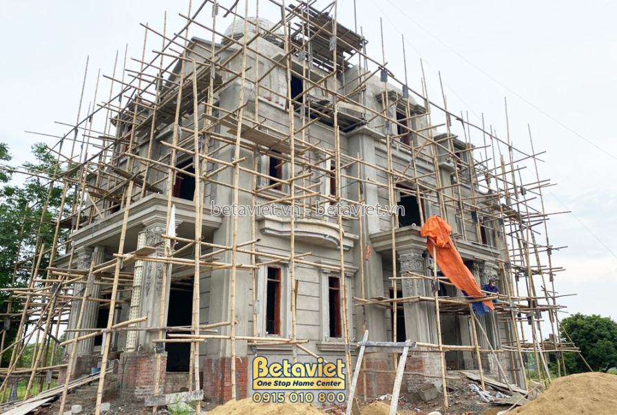 Thi công lâu đài 2 tầng cổ điển TC21083, giai đoạn thi công phần thô – mặt ngoài công trình (22)