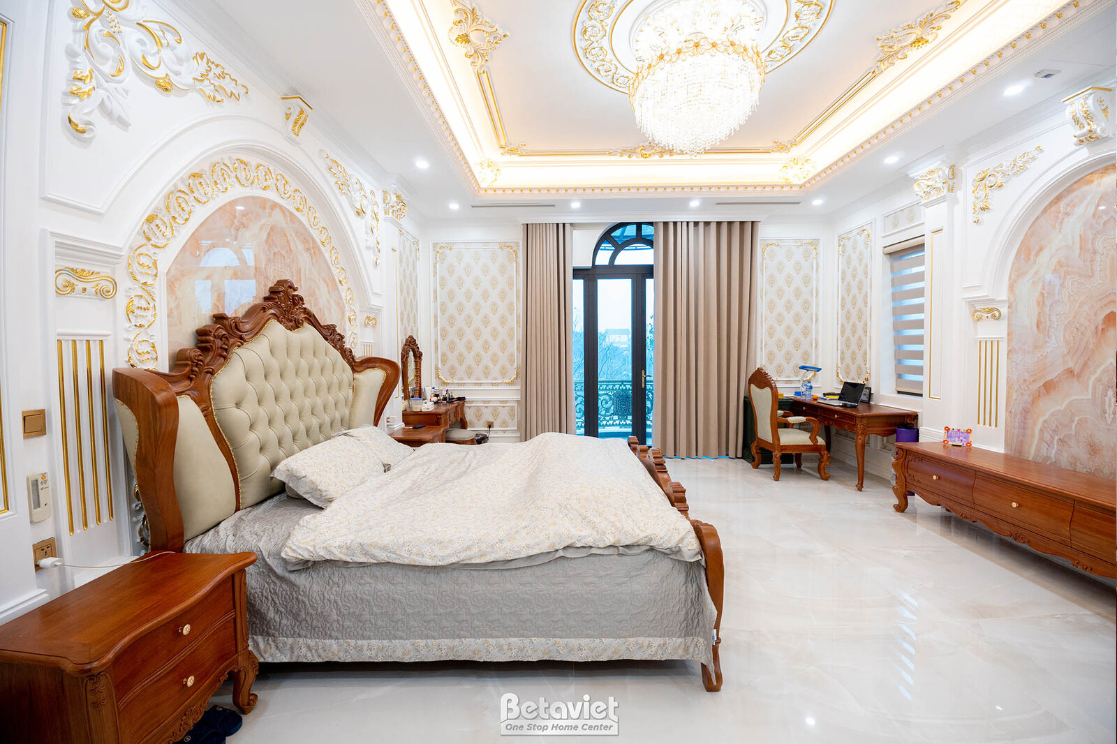 Thi công biệt thự 2 tầng tân cổ điển TC23134, giai đoạn hoàn thành – phòng ngủ (4)