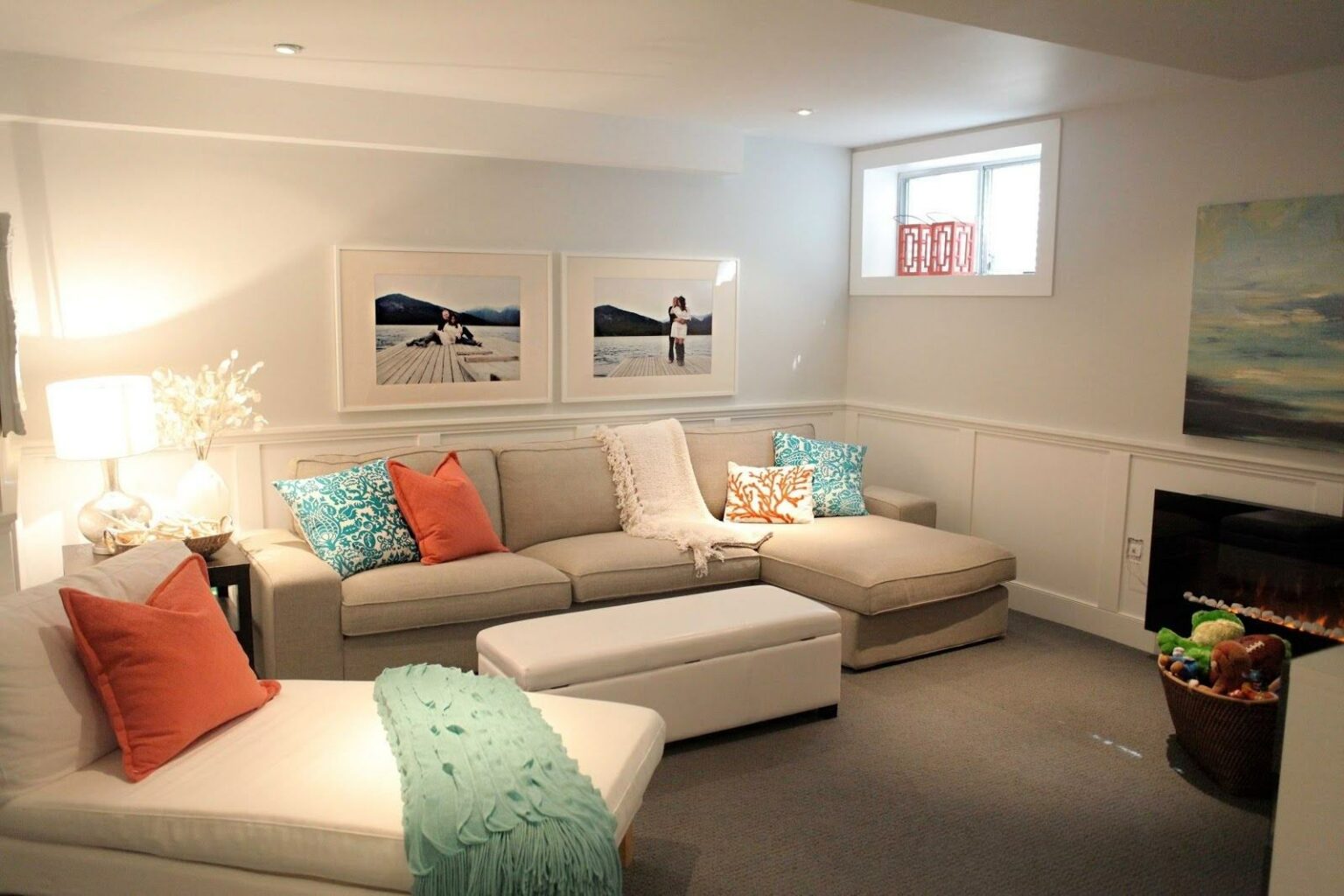 Bố trí sofa phòng khách nhà ống