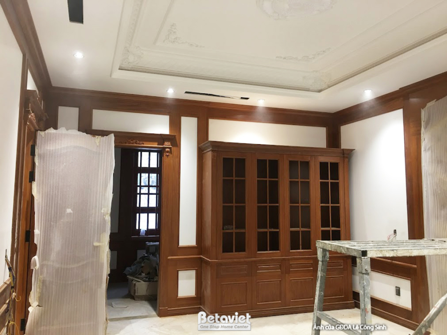 Thi công dinh thự 2 tầng tân cổ điển TC24845, giai đoạn lắp đặt hoàn thiện – chi tiết hoàn thiện (2)