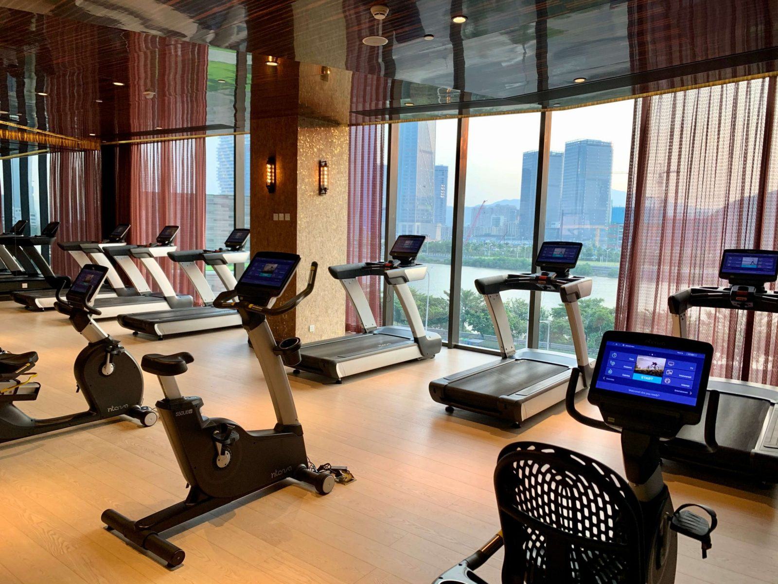 Tiêu chuẩn thiết kế phòng gym khách sạn thu hút khách hàng