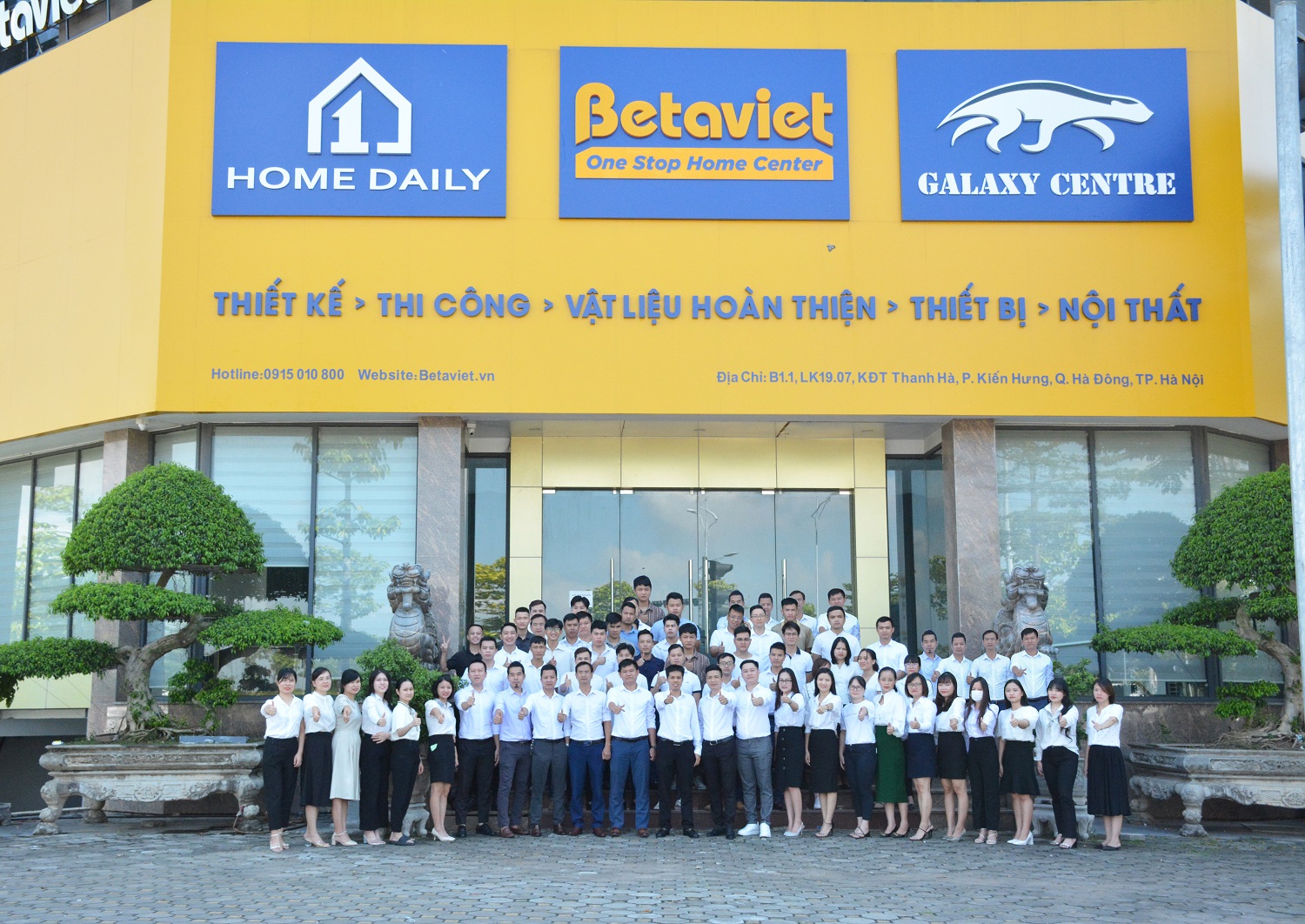 Đội ngũ cán bộ nhân viên tại trụ sở văn phòng Betaviet