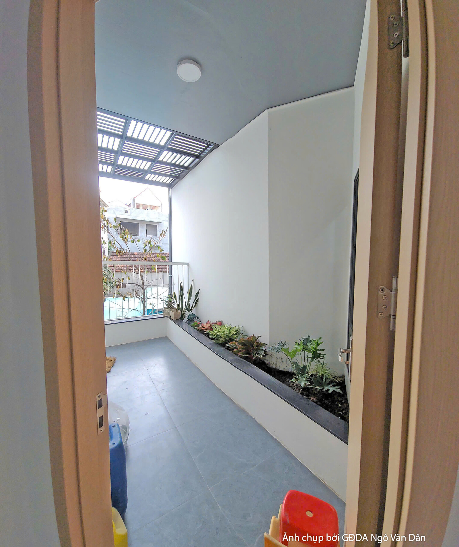 Thi công biệt thự 3 tầng hiện đại TC24886, giai đoạn hoàn thành – hành lang