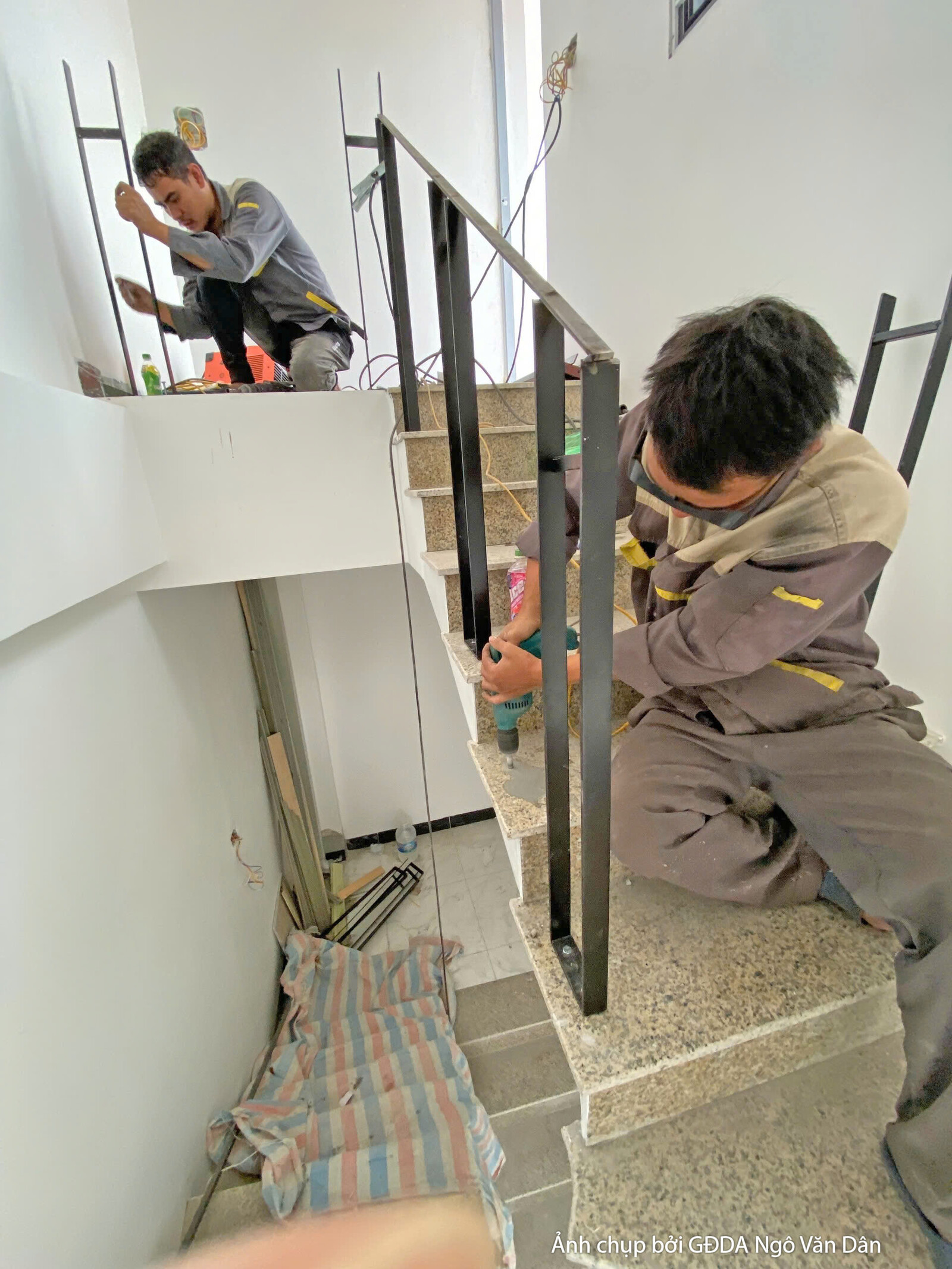 Thi công biệt thự 3 tầng hiện đại TC24886, giai đoạn lắp đặt hoàn thiện – chi tiết hoàn thiện