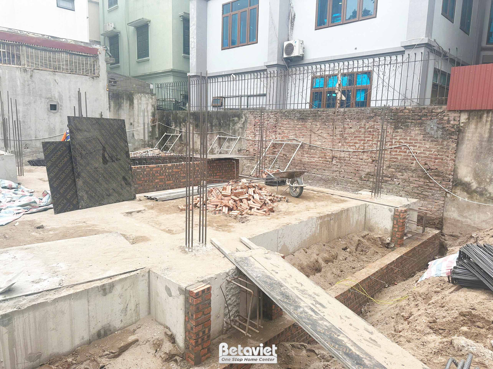 Thi công biệt thự 3 tầng tân cổ điển TC2009134, giai đoạn thi công phần thô – kết cấu phần thô (21)