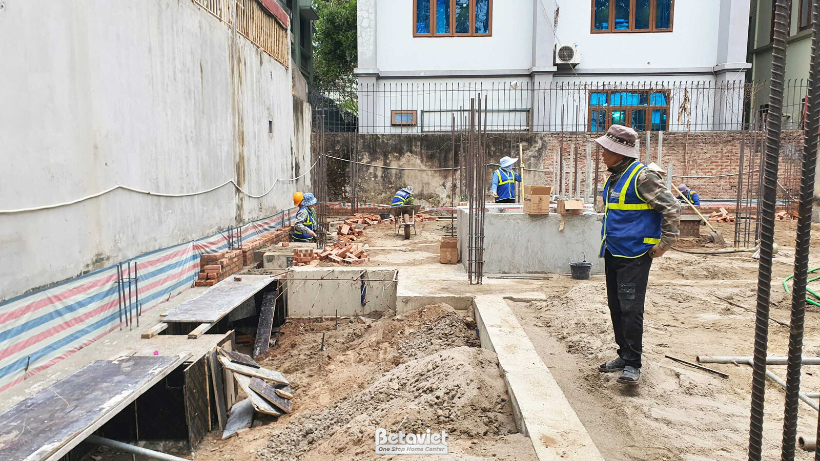 Thi công biệt thự 3 tầng tân cổ điển TC2009134, giai đoạn thi công phần thô – kết cấu phần thô (10)