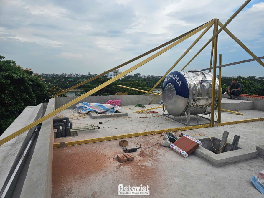Thi công biệt thự 3 tầng tân cổ điển TC2009134, giai đoạn thi công phần thô – ban công