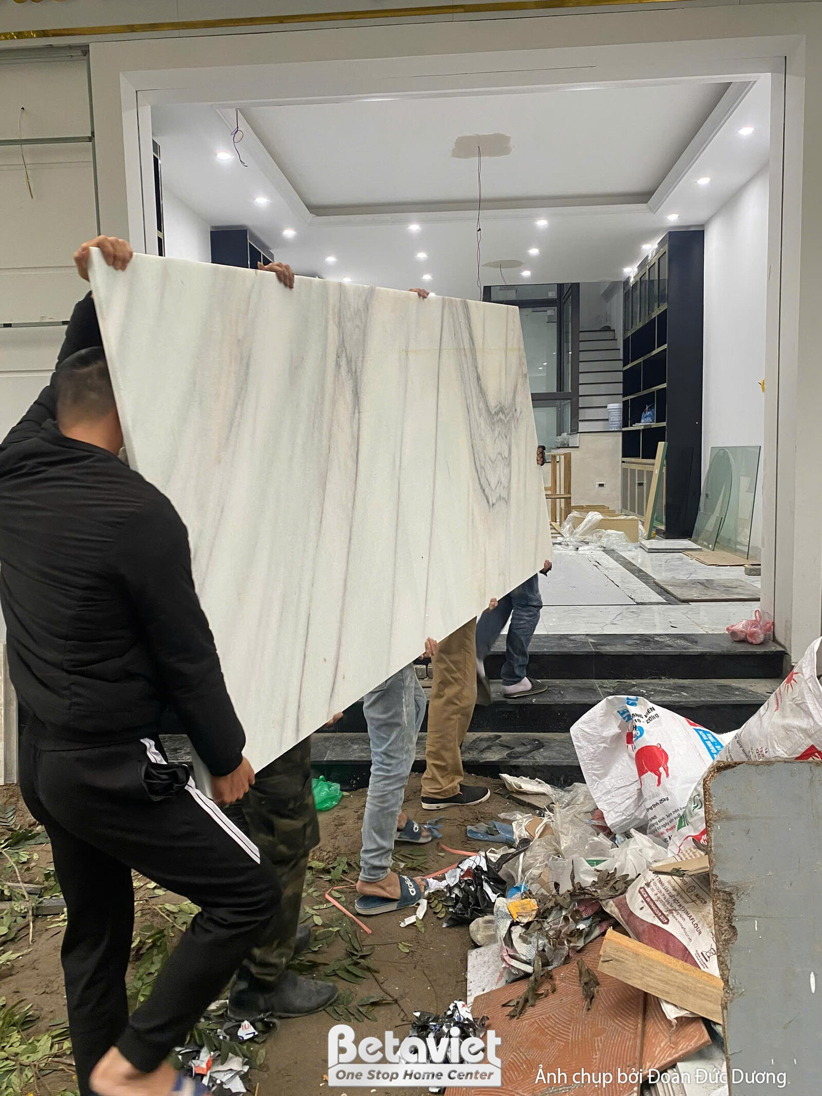 Thi công biệt thự TC24810, giai đoạn lắp đặt hoàn thiện – chi tiết hoàn thiện (2)