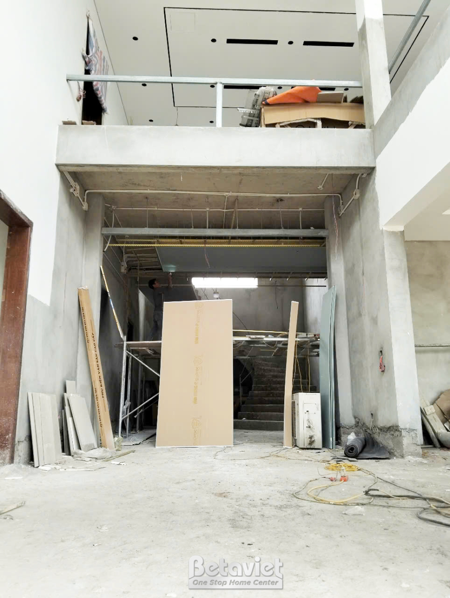 Thi công biệt thự 3 tầng hiện đại TC24024, giai đoạn thi công phần thô – sảnh chính