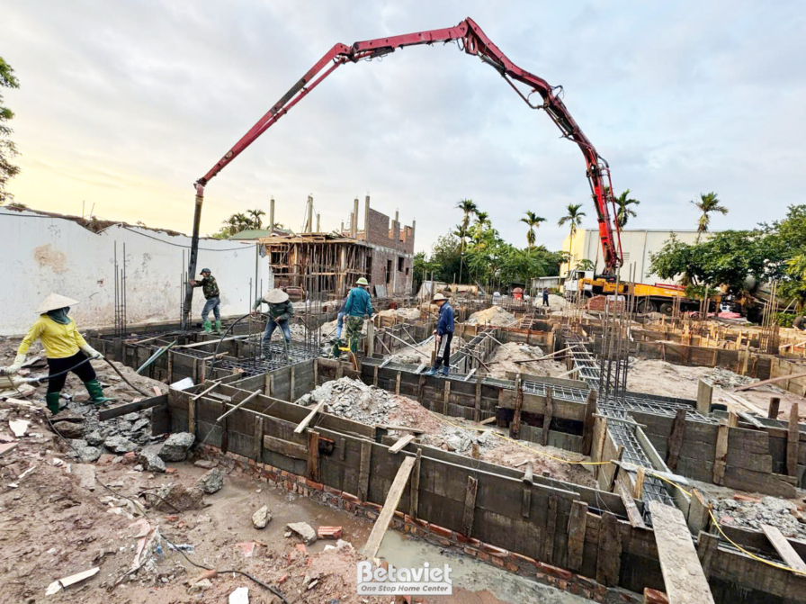 Thi công biệt thự 3 tầng hiện đại TC24024, giai đoạn thi công phần thô – mặt ngoài công trình