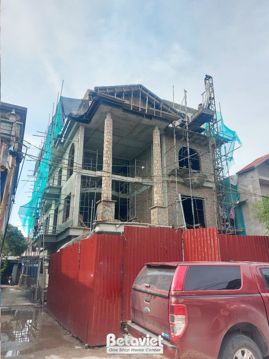 Thi công biệt thự tân cổ điển TC2001994, giai đoạn thi công phần thô – mặt ngoài công trình (6)