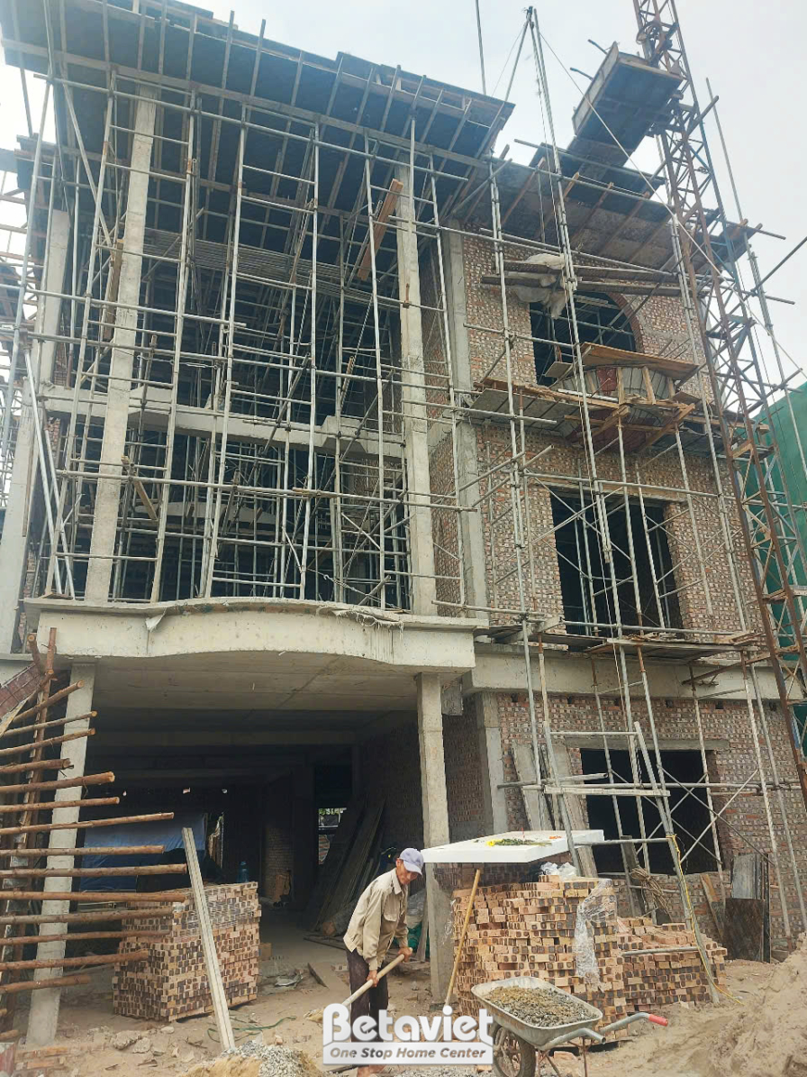Thi công biệt thự tân cổ điển TC2001994, giai đoạn thi công phần thô – mặt ngoài công trình (12)